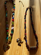 Kralenketting Set Meerkleurig & Bruin met Laars en Hart Bedel