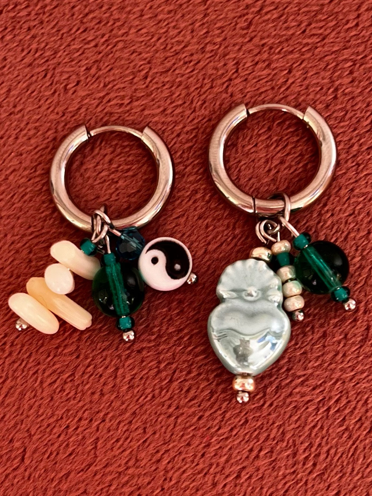 Bedel Oorbellen Crème & Petrol Groen