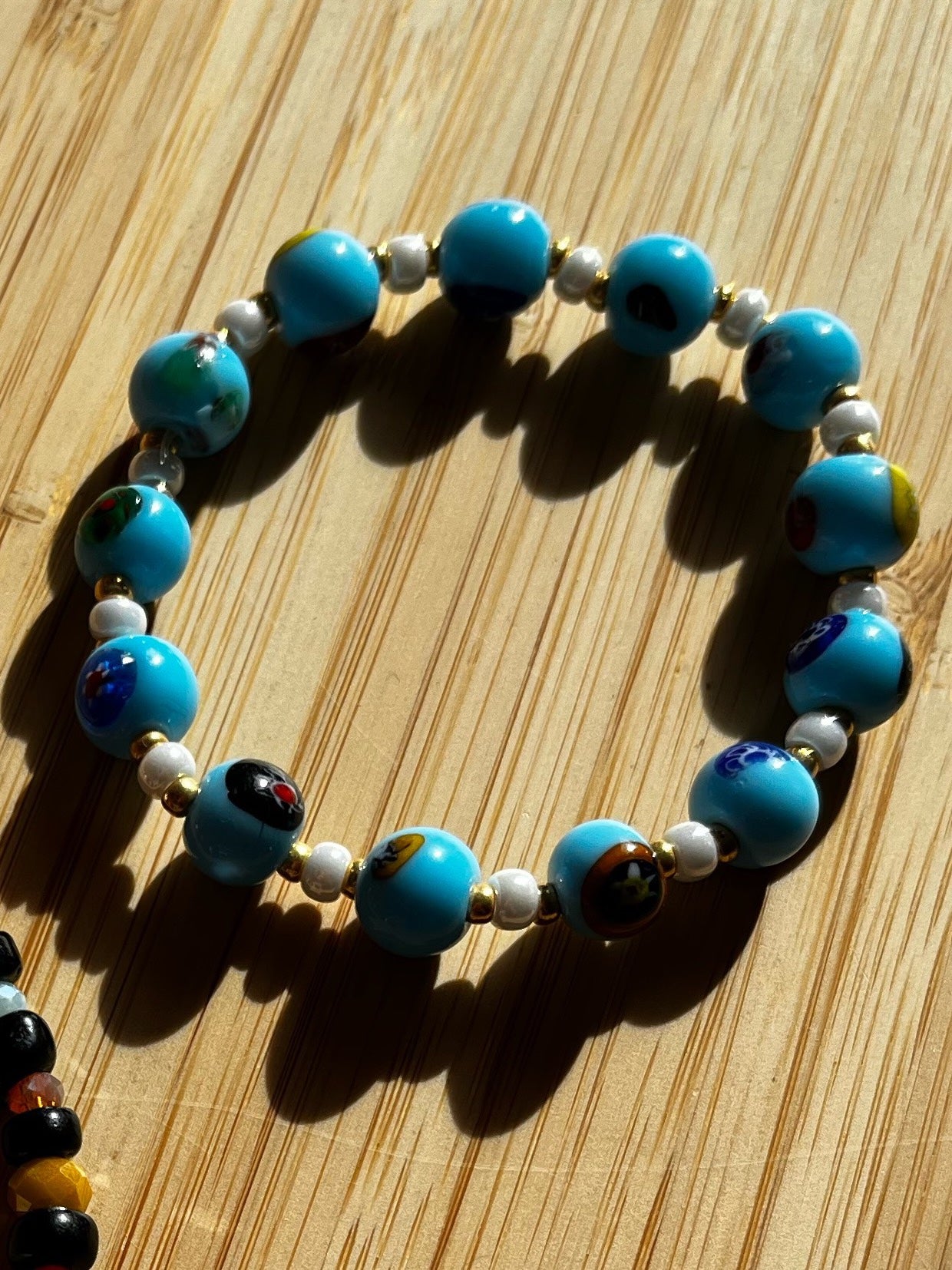 Armband Blauwe Millefiori Kralen