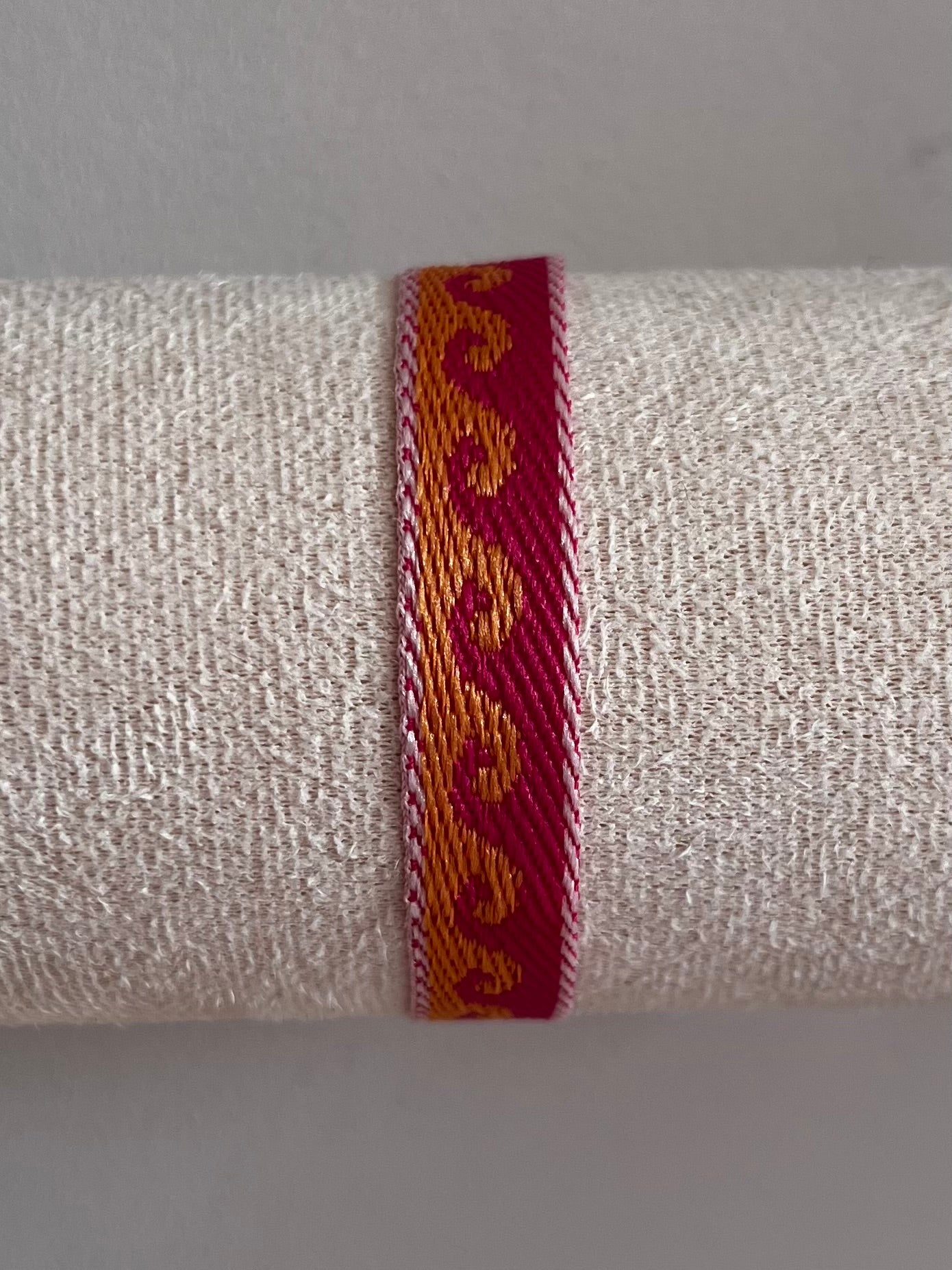 Zomerse Lintarmbandjes met Golvenpatroon