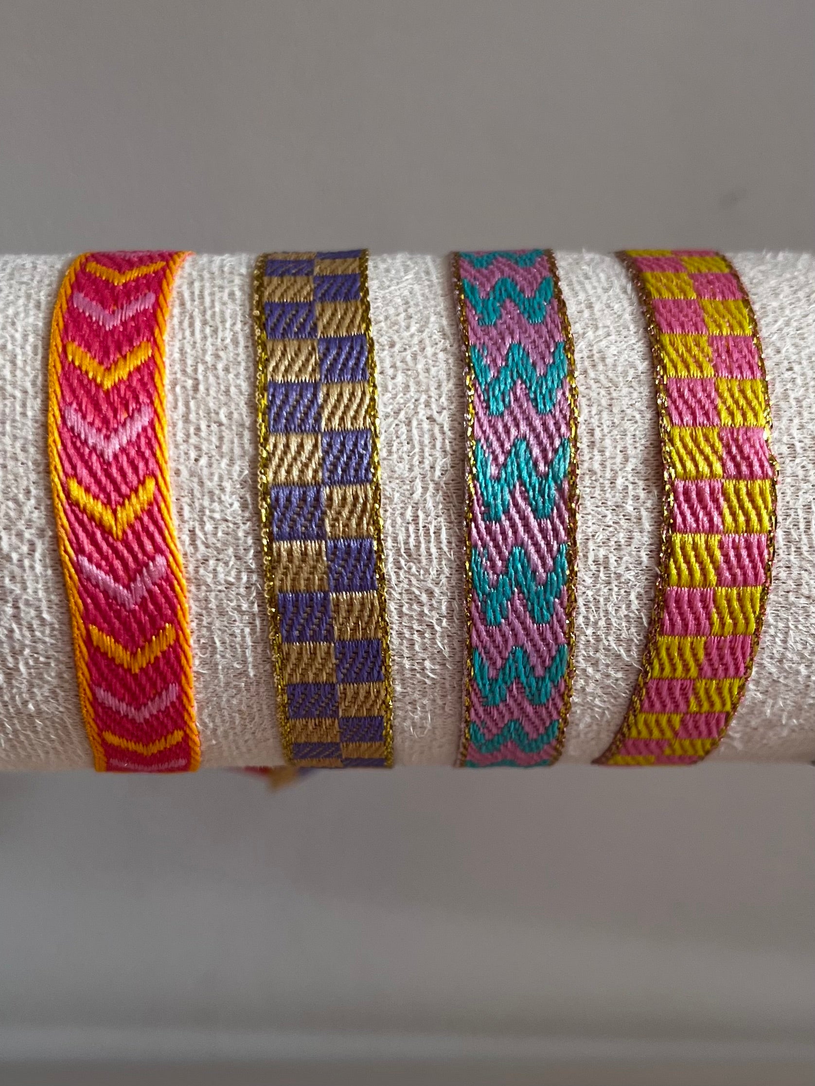 Zomerse Lintarmbandjes met Patronen